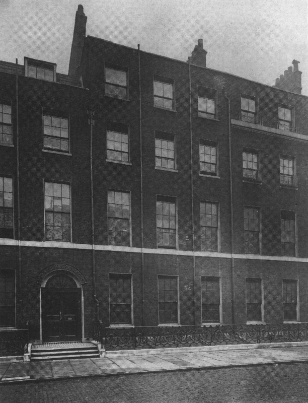 The Darwin's first home